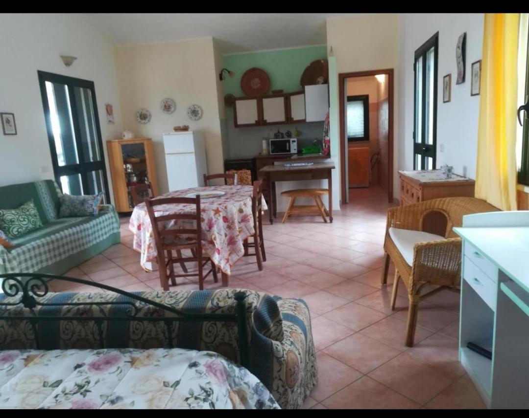 L'Oasi Villa Sant'Antioco Phòng bức ảnh